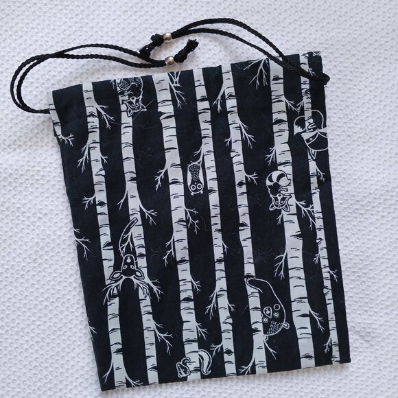 Glow in the Dark Forest Tarot Gemstone Rune Pouch Bag - Picture 8 of 10